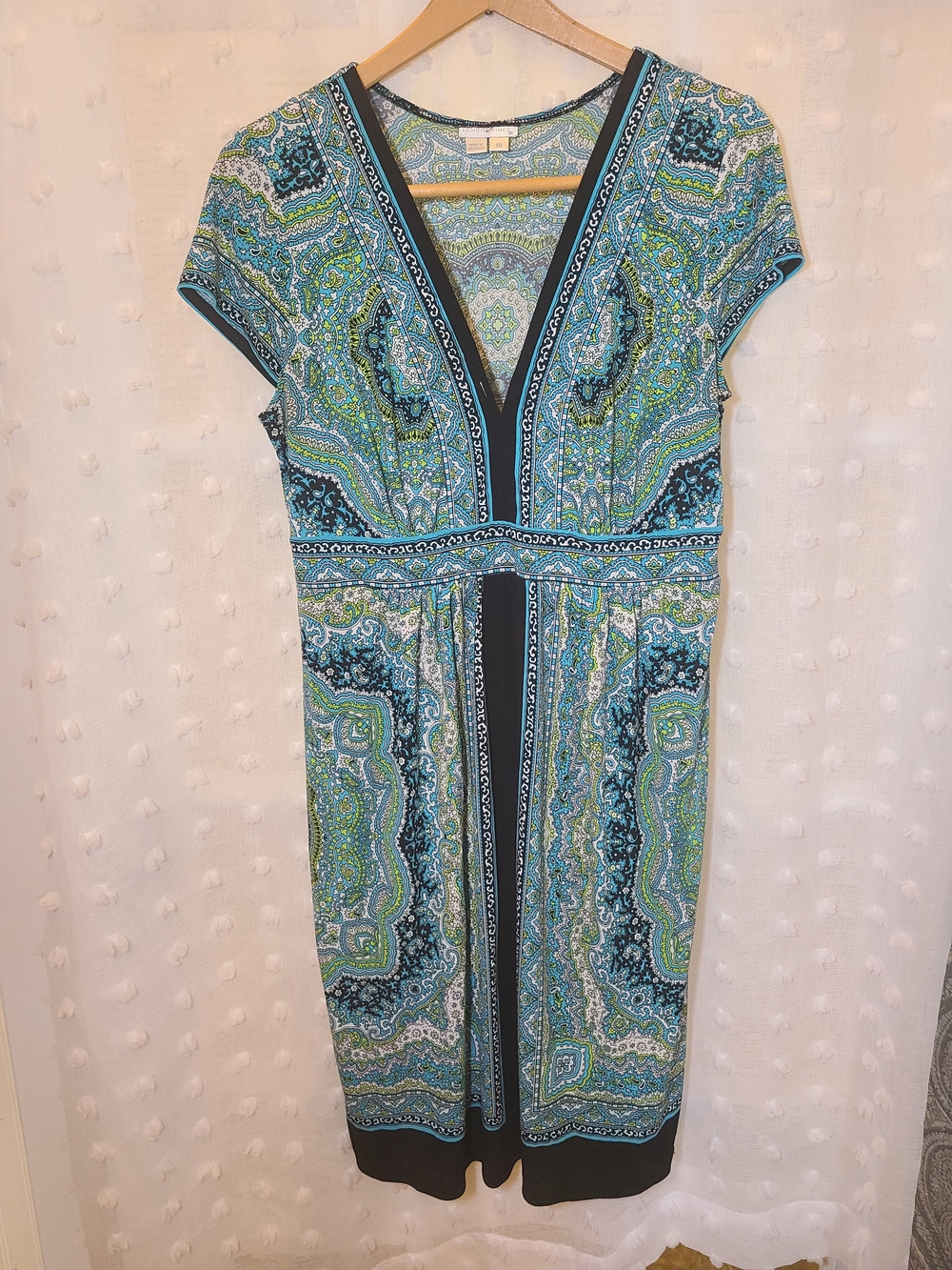 London Times Blue & Green V-Neck Paisley Cap-Sleeve Dress